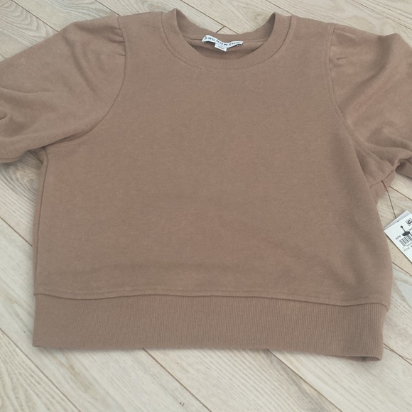 NWT And Now This Puff Sleeve Sweater / Top Size Small - Picture 3 of 3